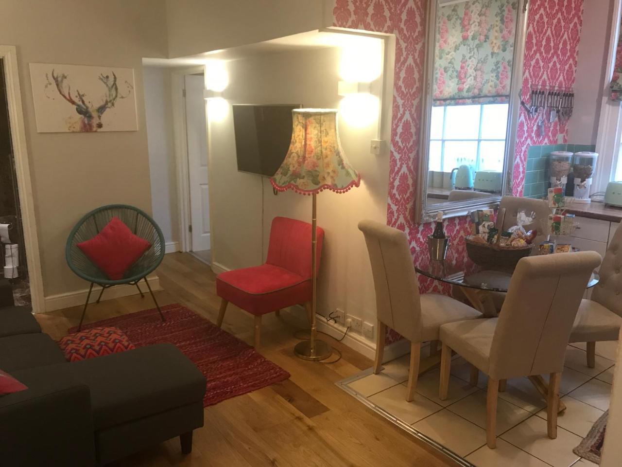 2 Bed, Ground Floor Bijou Georgian City Apartment Bath Exteriör bild